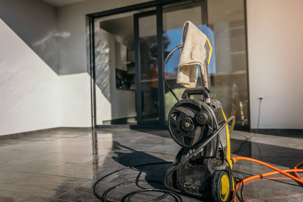 Best Animal Enclosure Cleaning  in Tool, TX