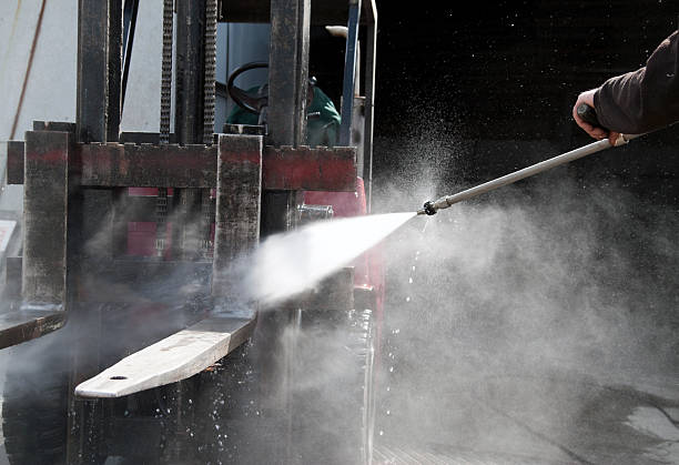 Best Roof Washing  in Tool, TX